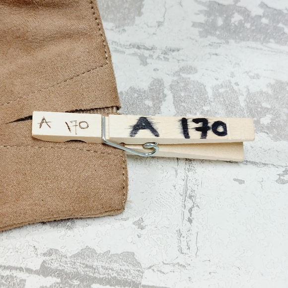 NEW Charles By Charles David In Caramelized Leather Block Heeled Boots A170 - Picture 11 of 11